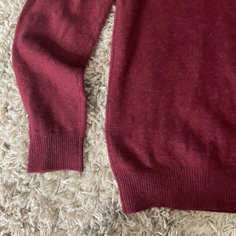 Burgundy 100% Cashmere V-Neck Sweater Womens Small 29315 FA18 Wine - Picture 11 of 13